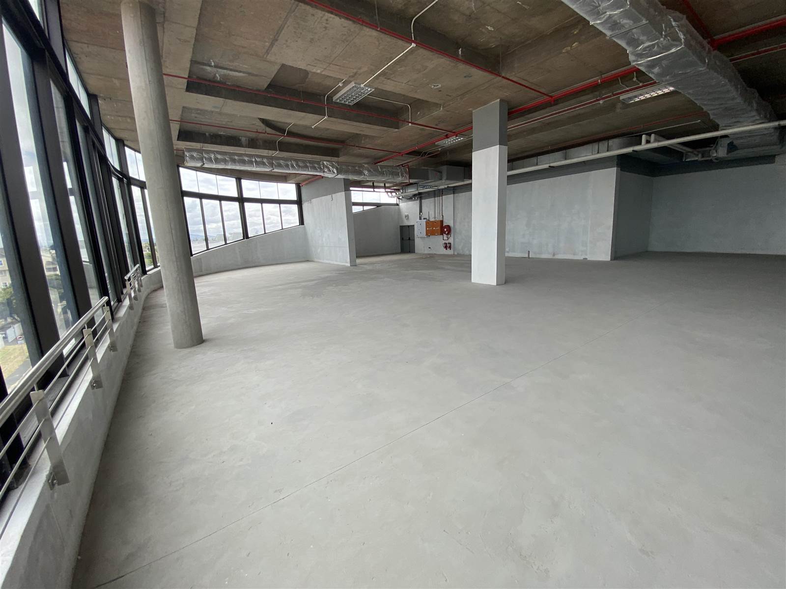 398  m² Retail Space in Milnerton Central photo number 3