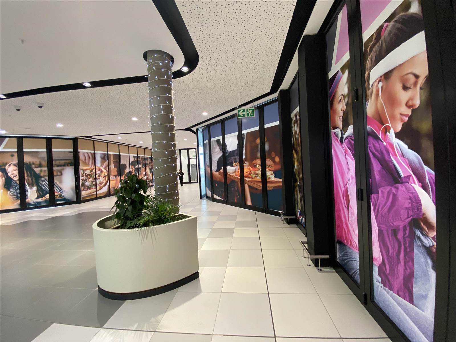 398  m² Retail Space in Milnerton Central photo number 4