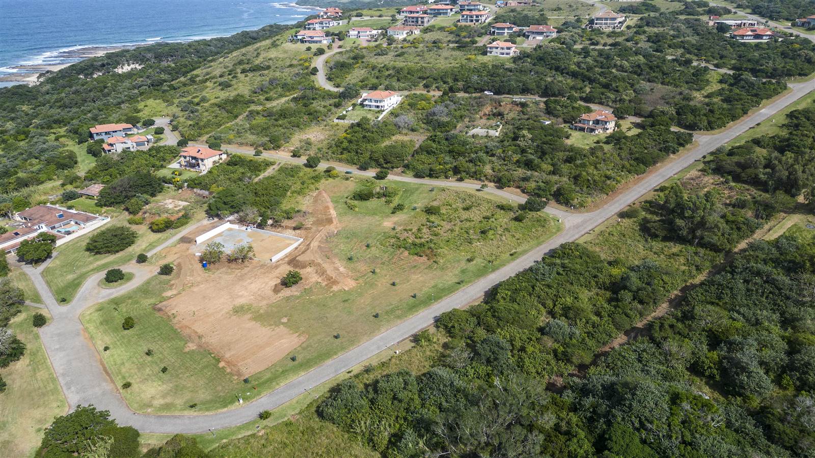 1050 m² Land available in Khamanga Bay photo number 5
