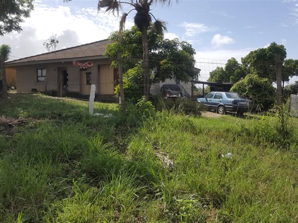 1 ha Land available in Verulam