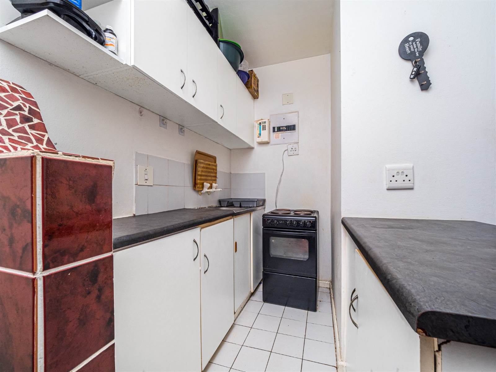 1 Bed Apartment in Plumstead photo number 5