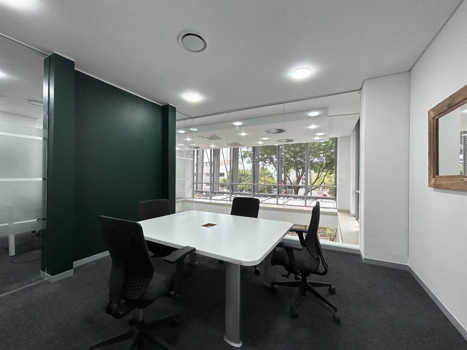 24  m² Office Space in Sandown photo number 11