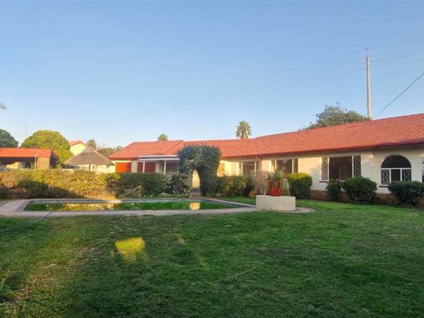 3 Bedroom House 3 Bedroom House