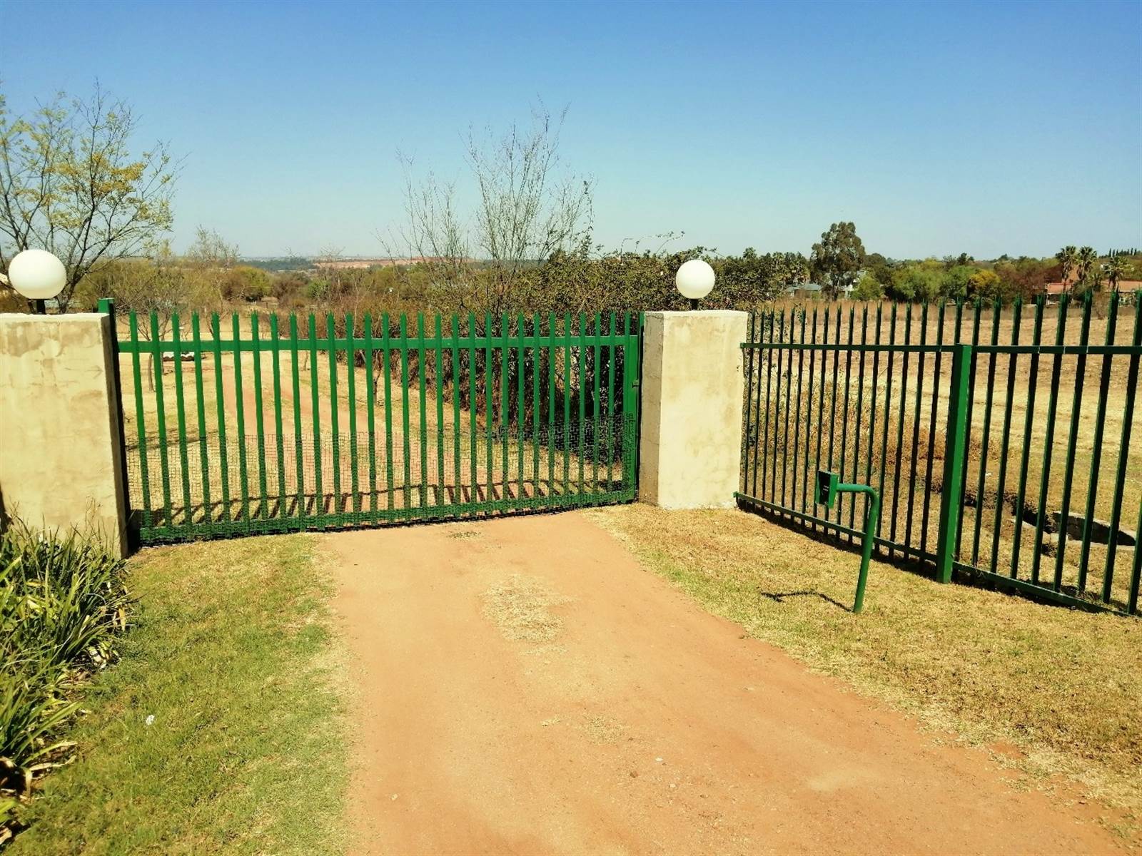 1 ha Land available in Randjesfontein photo number 5