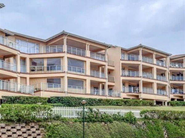 3 Bed Penthouse in Illovo Beach