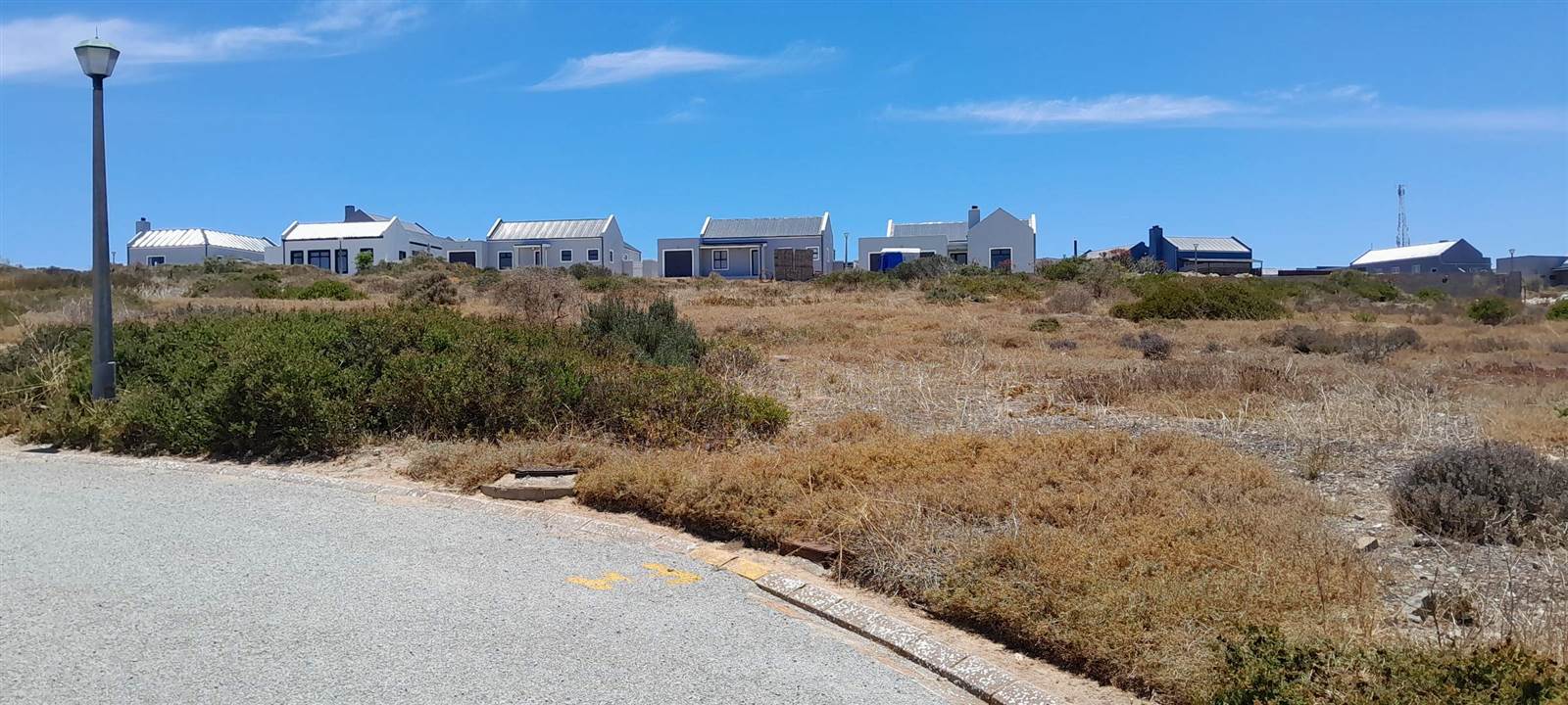 667 m² Land available in Saldanha photo number 1