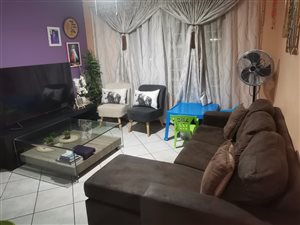 2 Bed Apartment in Empangeni Central