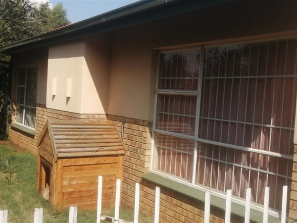 3 Bedroom House 3 Bedroom House