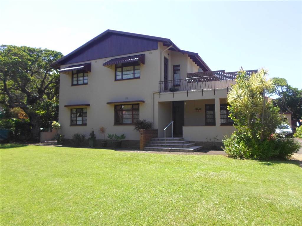 5 Bed House in Scottburgh Central photo number 9