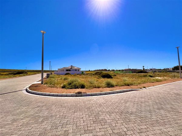 339 m² Land available in Yzerfontein