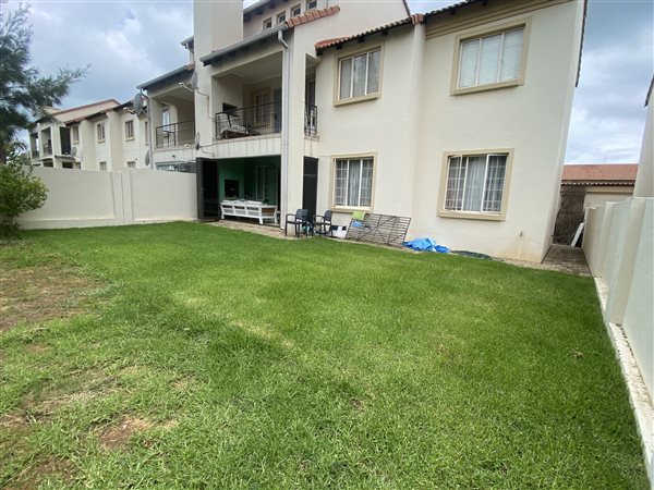 2 Bedroom Townhouse 2 Bedroom Townhouse