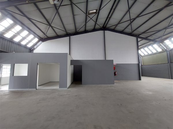 250  m² Commercial space