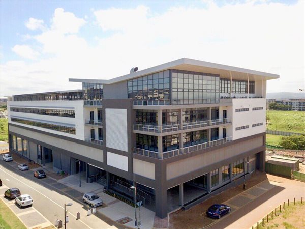 90  m² Commercial space in Umhlanga Ridge