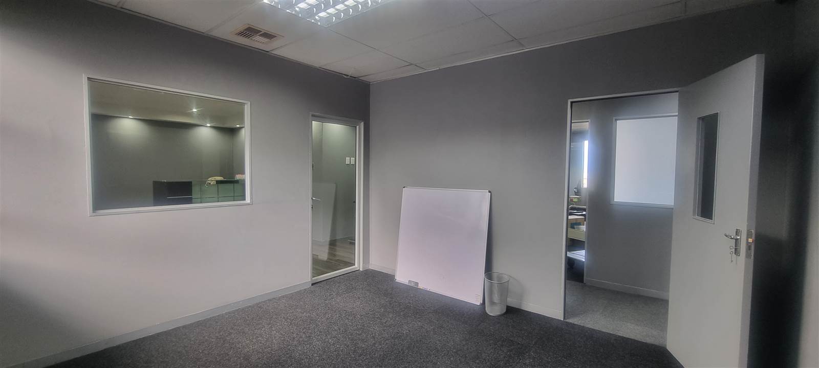 350  m² Commercial space in Morningside photo number 7