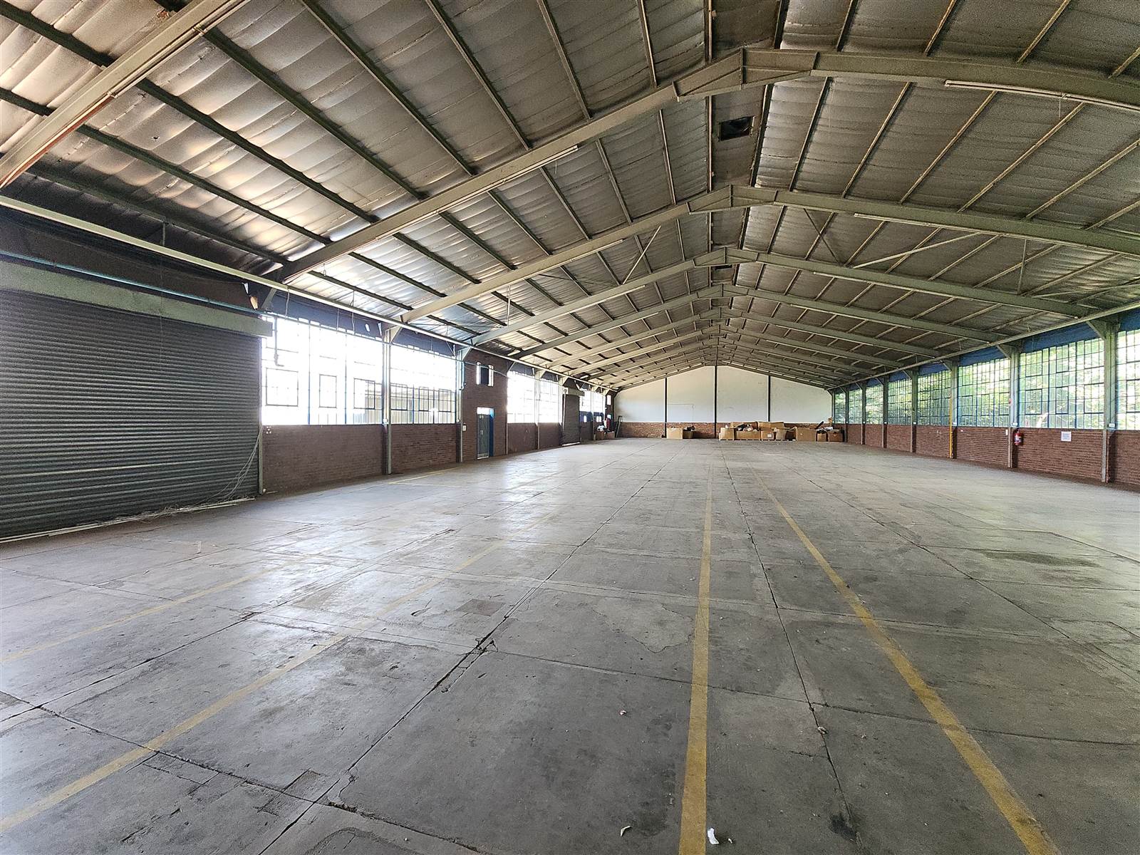 2500  m² Industrial space in Rosslyn photo number 17