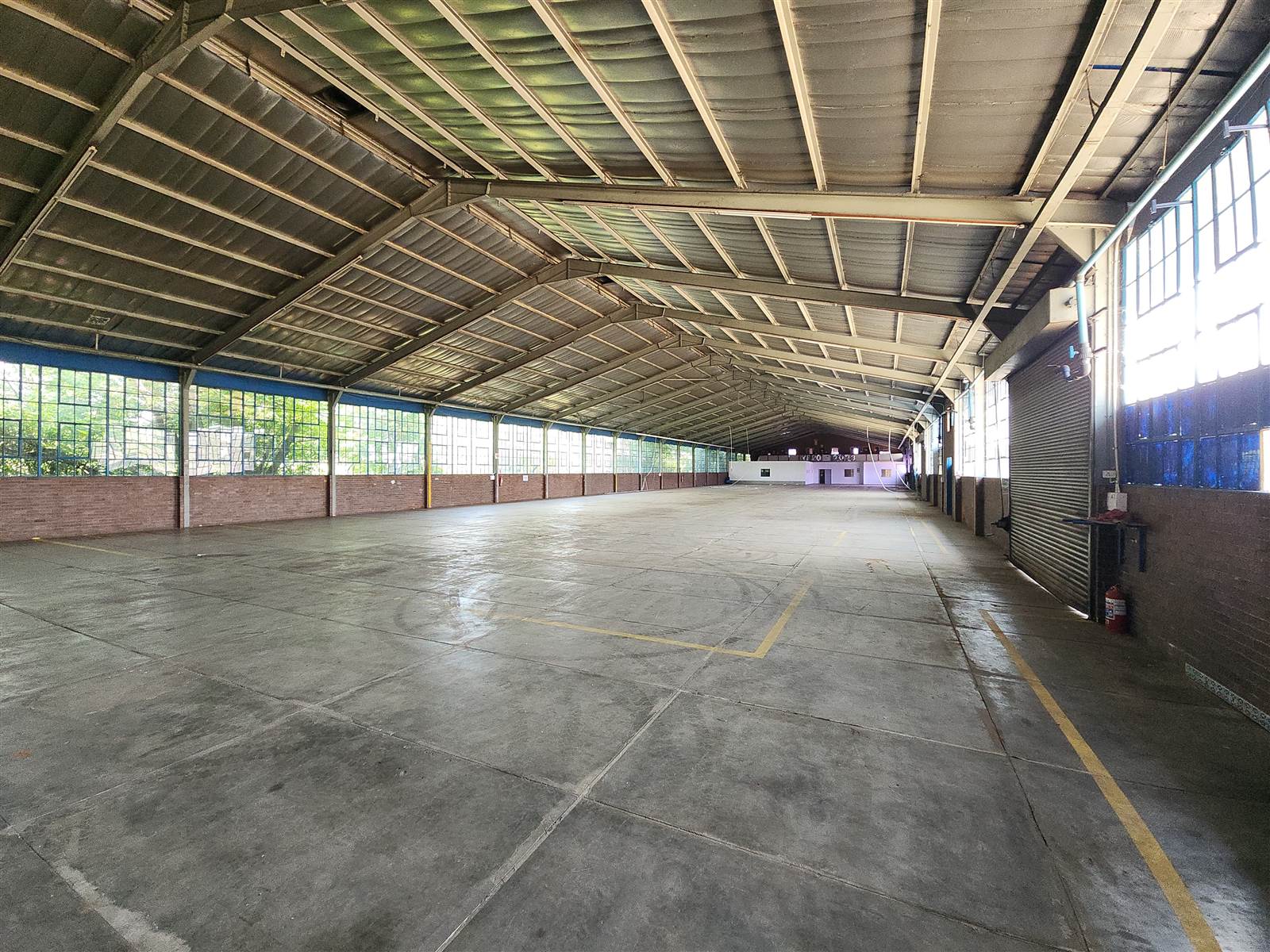 2500  m² Industrial space in Rosslyn photo number 21
