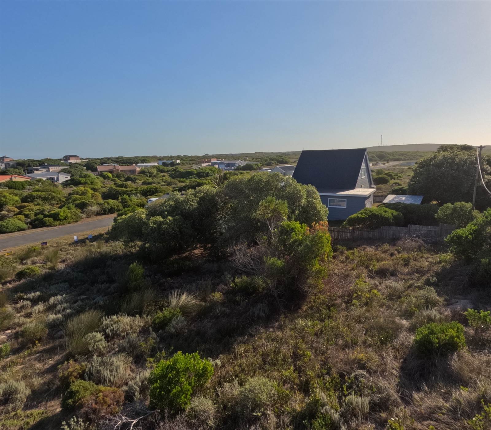 1040 m² Land available in Kleinbaai photo number 1
