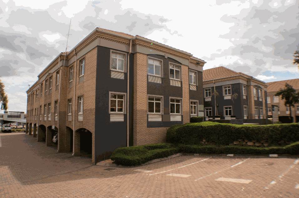 160  m² Office Space in Fourways photo number 13