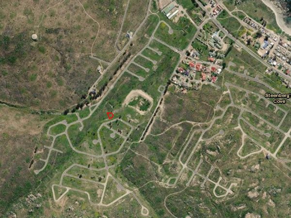 487 m² Land available in St Helena Views