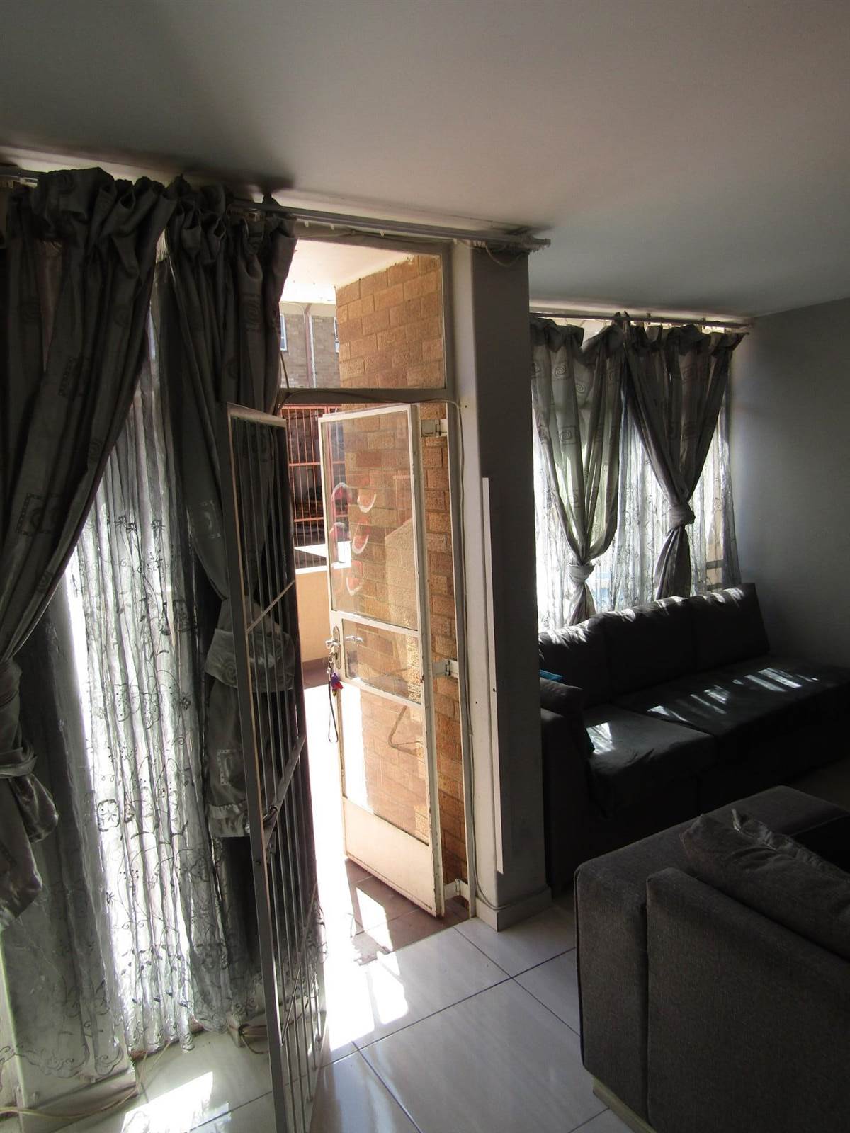 3 Bed Townhouse in Krugersdorp North photo number 28