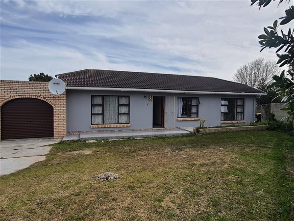 3 Bedroom House 3 Bedroom House