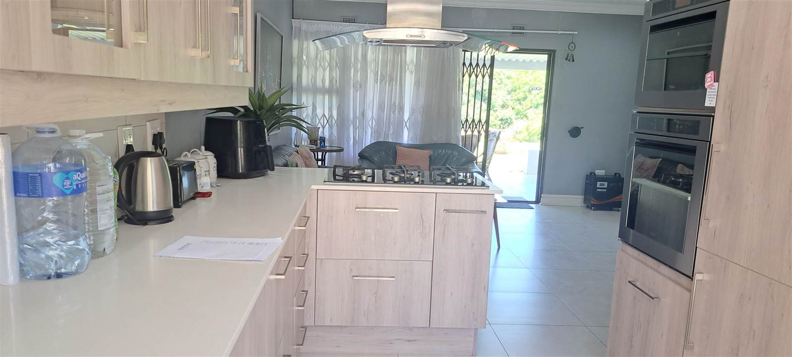 2 Bed Townhouse in Scottburgh South photo number 10