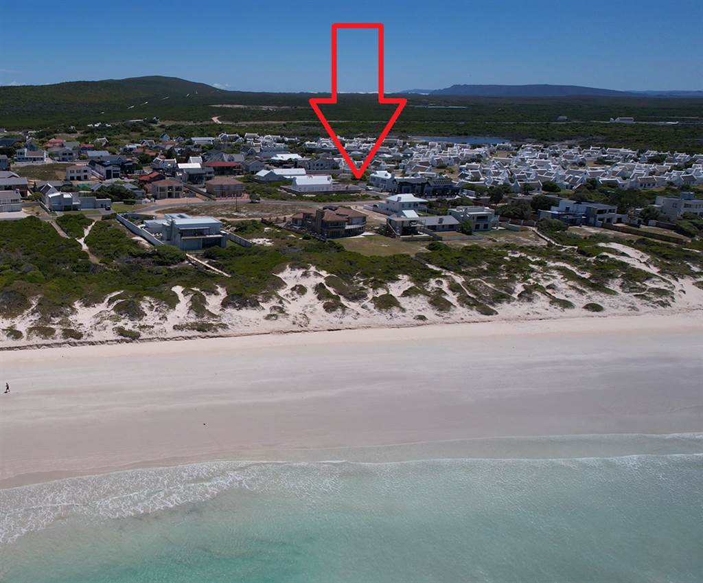 853 m² Land available in Struisbaai photo number 1