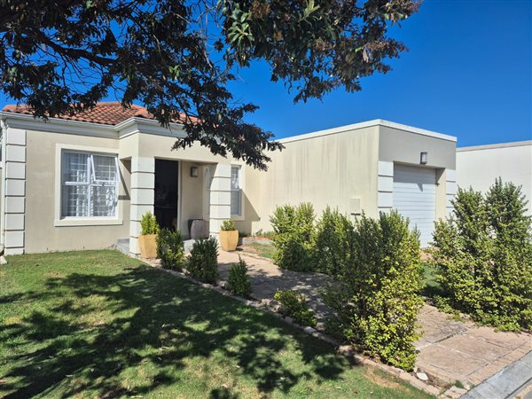 2 Bedroom Townhouse 2 Bedroom Townhouse
