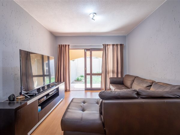 2 Bed Apartment