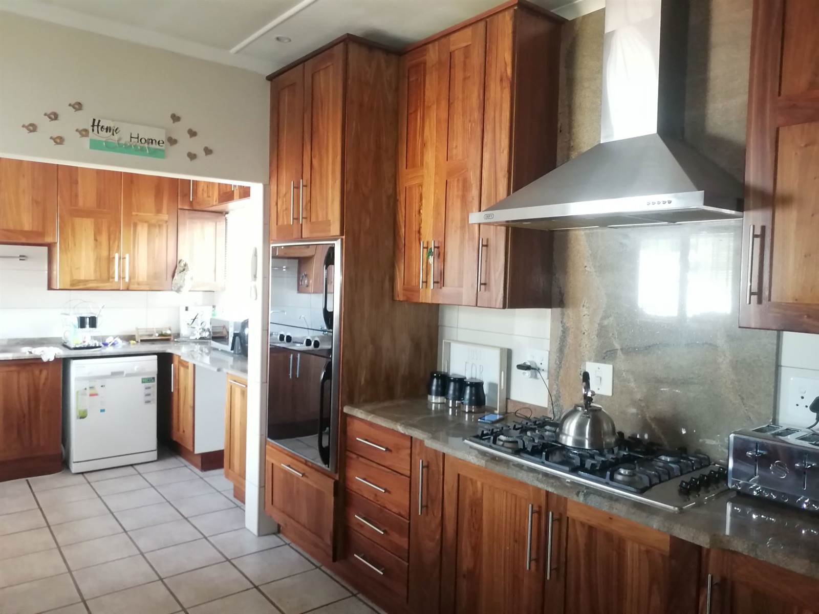 3 Bed House in Harrismith photo number 12