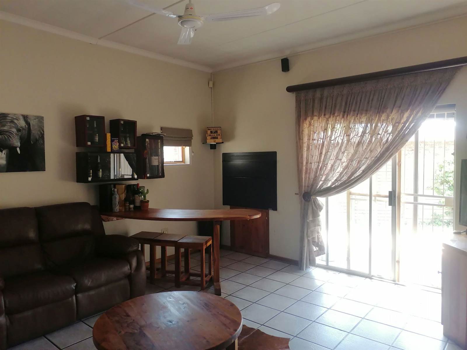 3 Bed House in Harrismith photo number 8