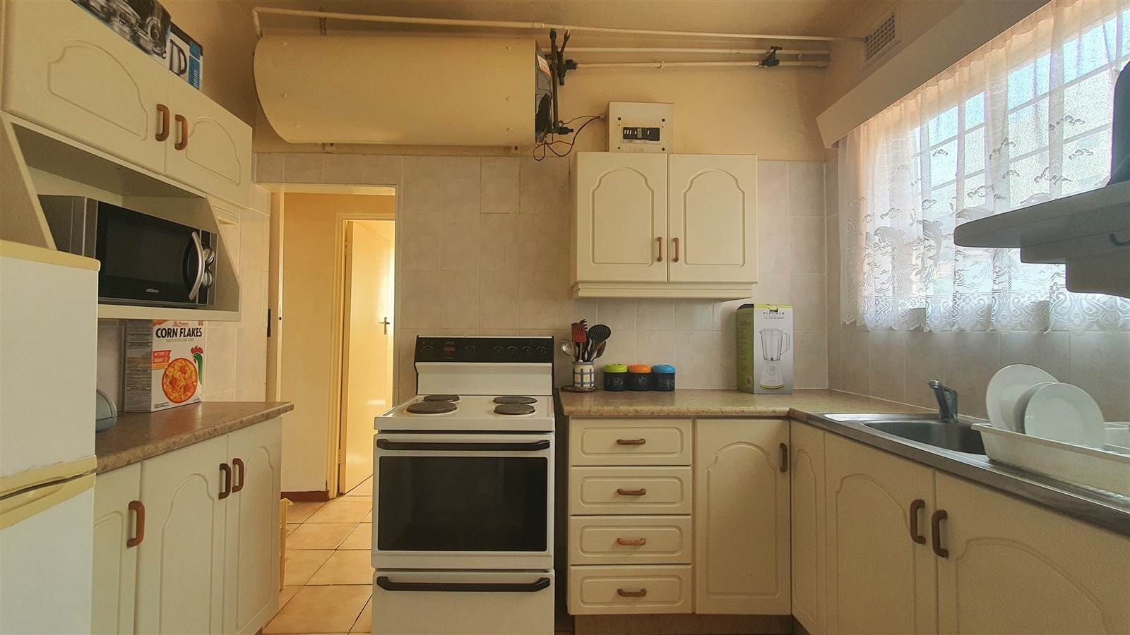 1 Bed Flat in Scottburgh Central photo number 19