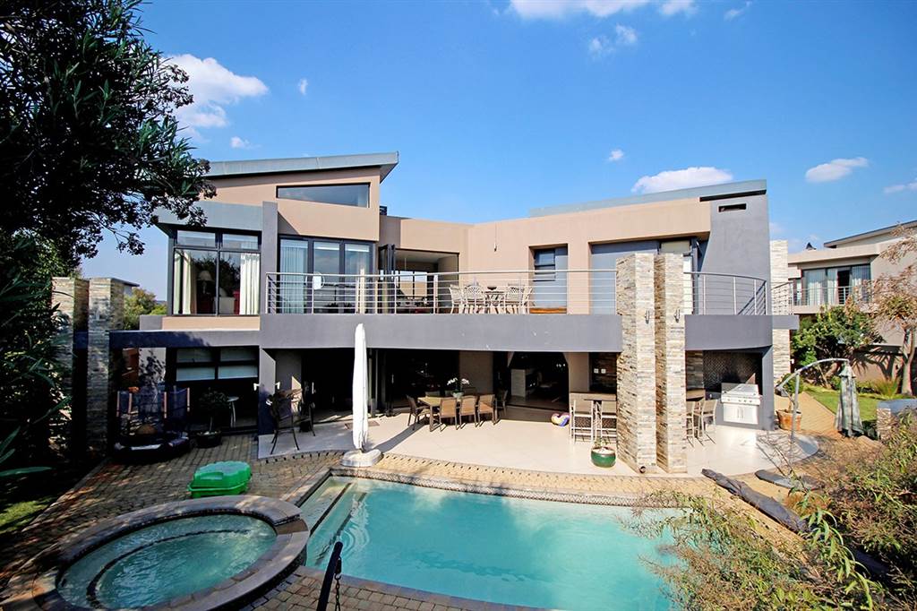4 Bed House in Serengeti photo number 2