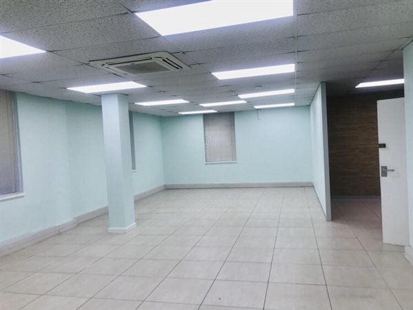 132 m² Office Space 132 m² Office Space