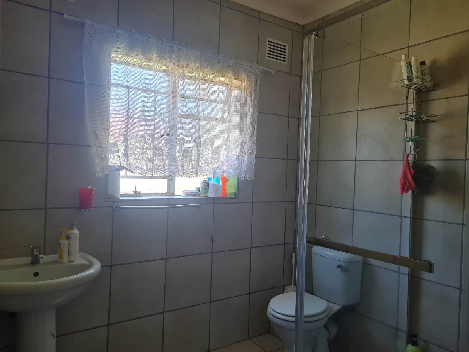 4 Bed House in Lydenburg photo number 28