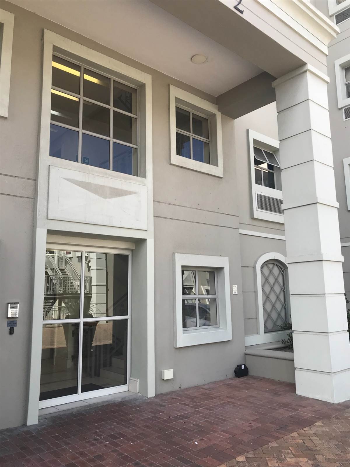 300  m² Office Space in Pinelands photo number 1