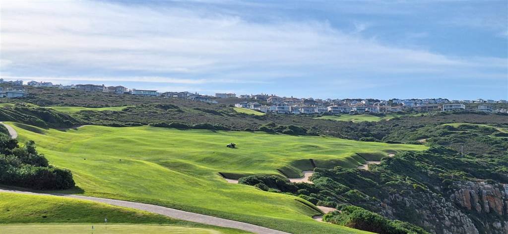 896 m² Land available in Pinnacle Point Golf Estate photo number 1