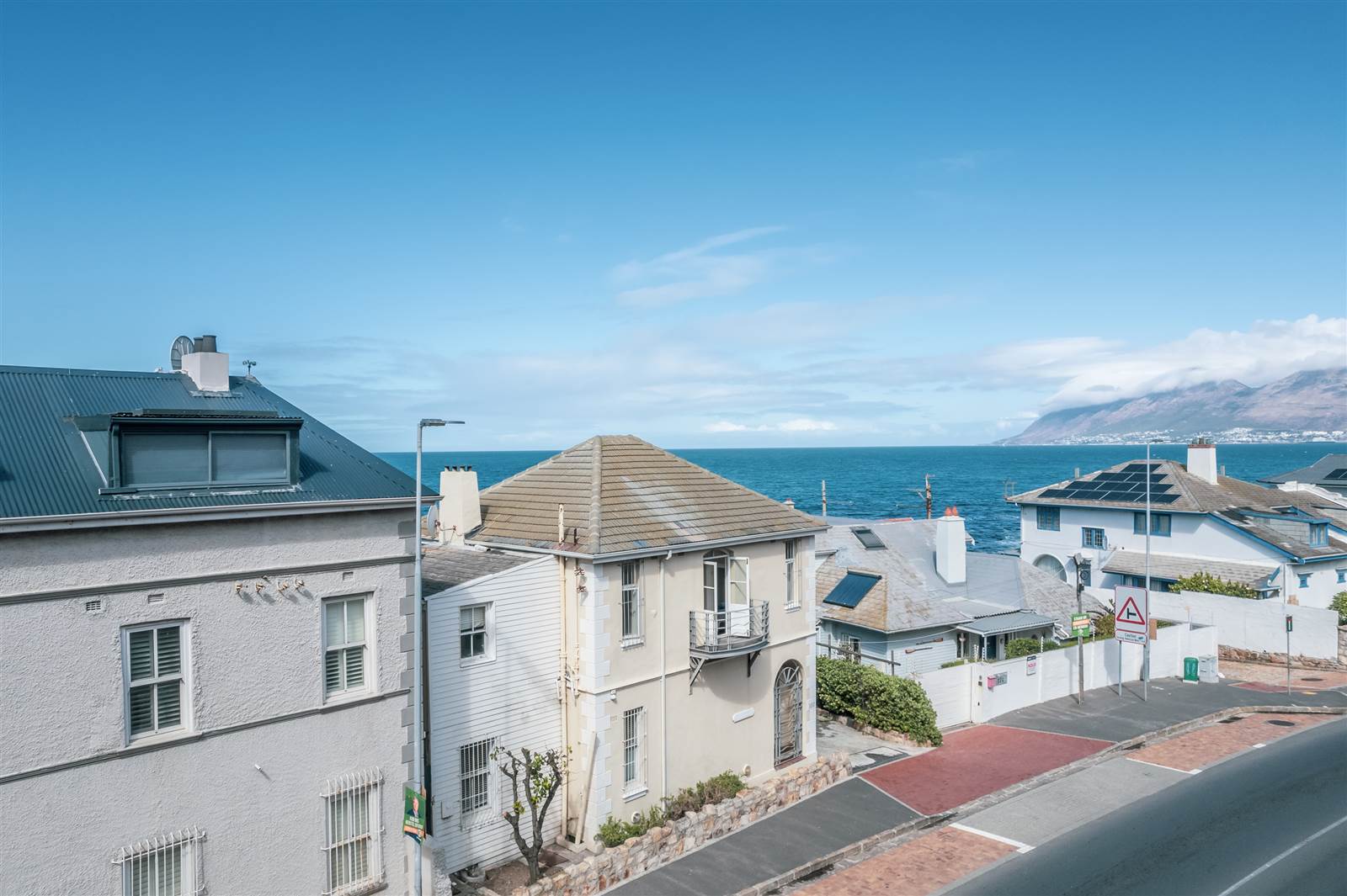 3 Bed House in Kalk Bay photo number 24