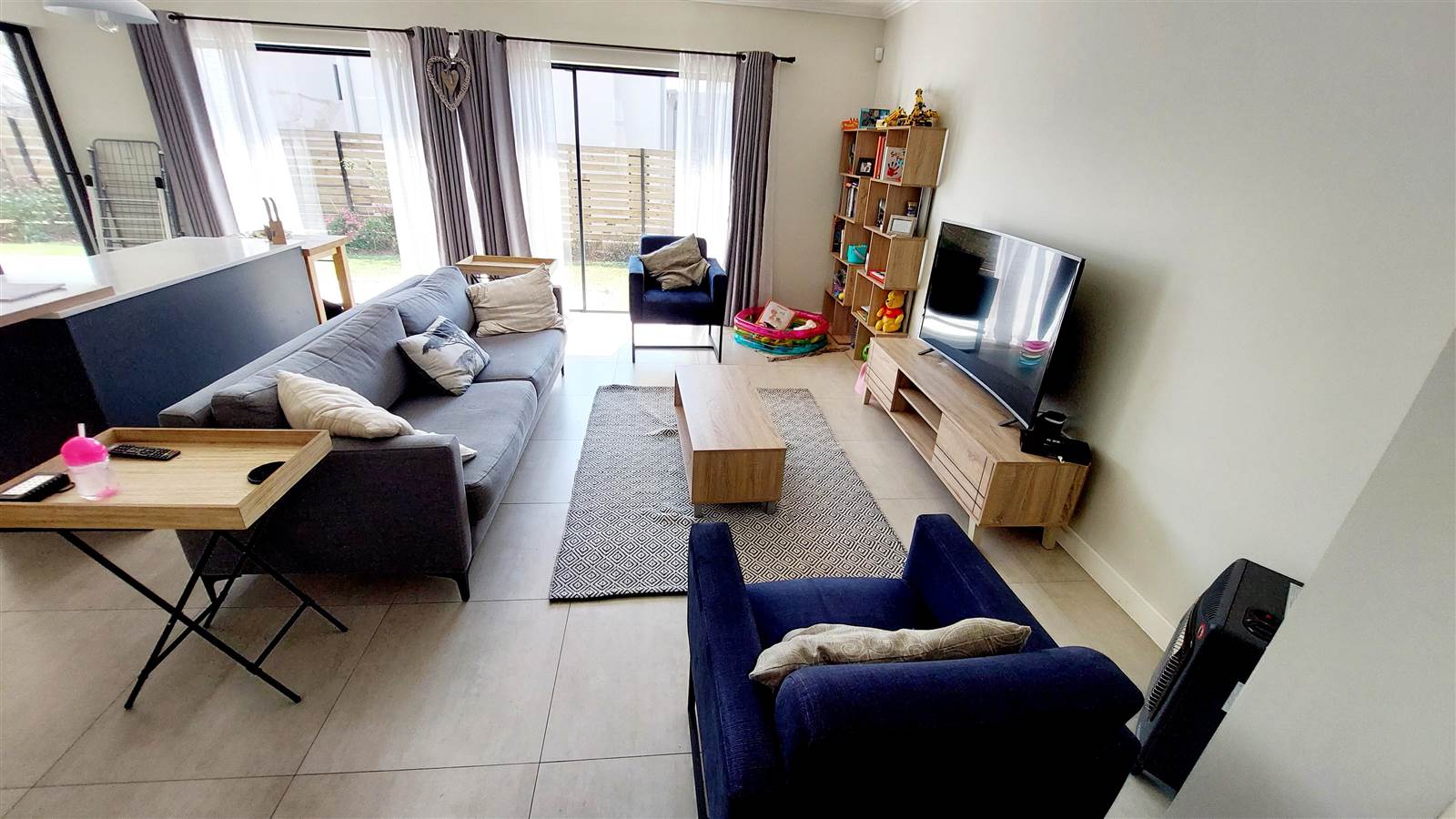 3 Bed Townhouse in Roodepoort Central photo number 6