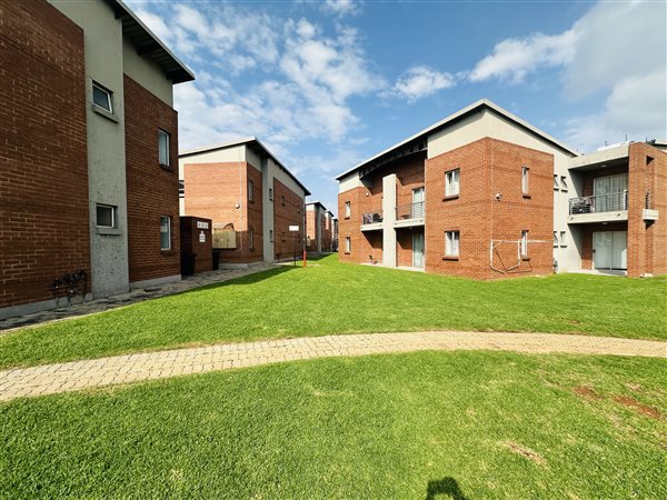 2 Bedroom Apartment 2 Bedroom Apartment