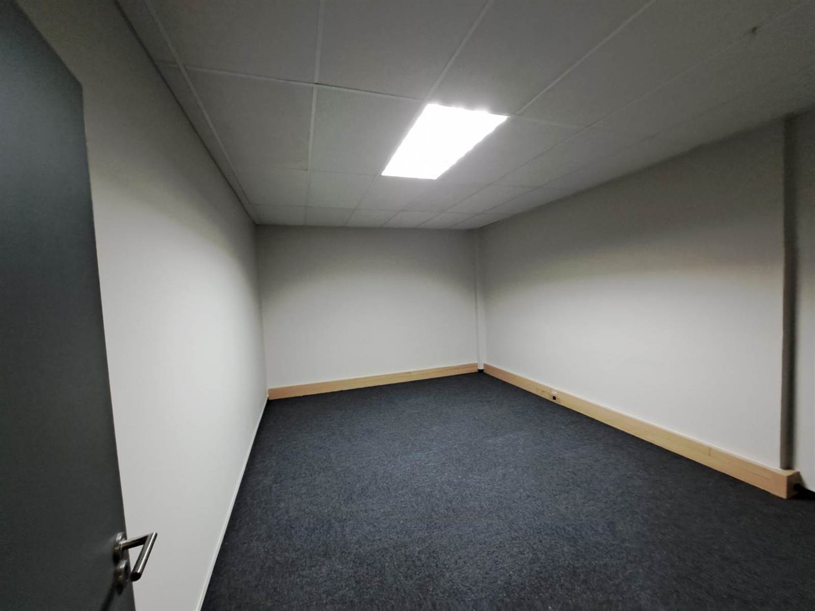 204  m² Office Space in Lyttelton photo number 5