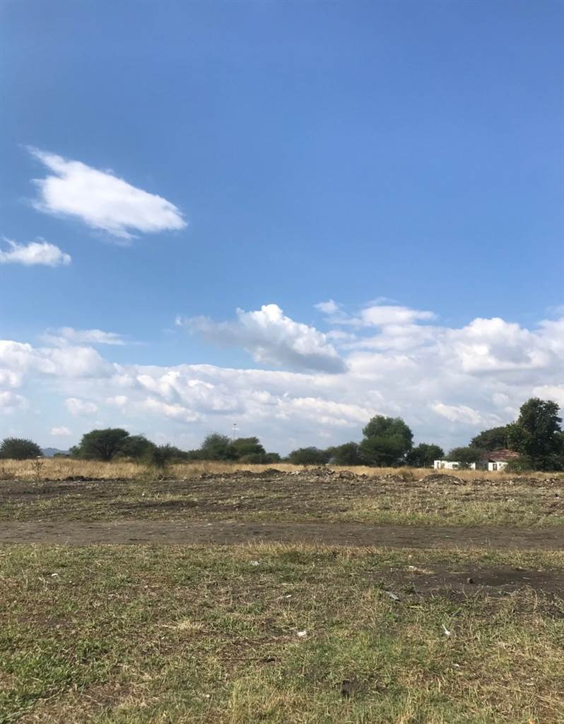 275 m² Land available in Boitekong photo number 5
