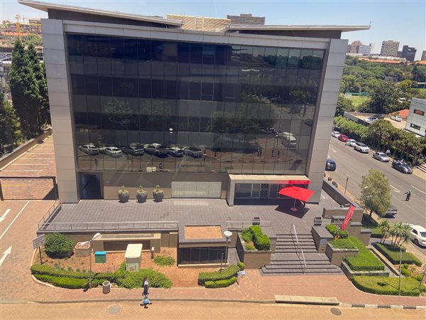 1590  m² Commercial space in Parktown