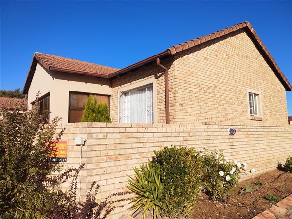 2 Bedroom Townhouse 2 Bedroom Townhouse