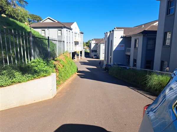 142  m² Commercial space in La Lucia