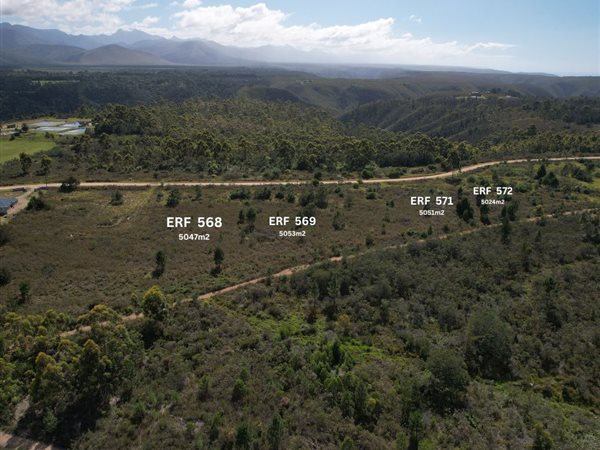 5053 m² Land available in The Crags