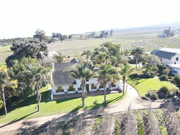 129 ha Farm with House 129 ha Farm with House