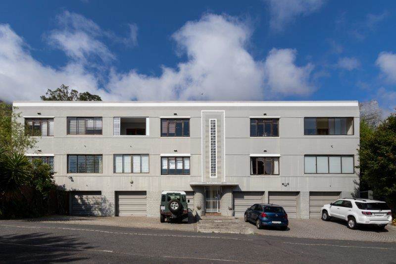 2.5 Bed Apartment in Vredehoek photo number 18