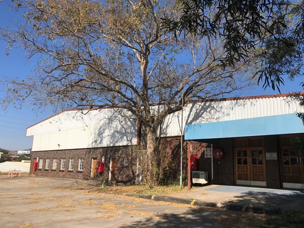 807 m² Industrial space 807 m² Industrial space