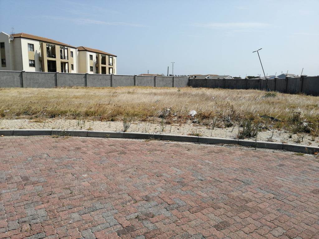 1990 m² Land available in Strand Central photo number 15